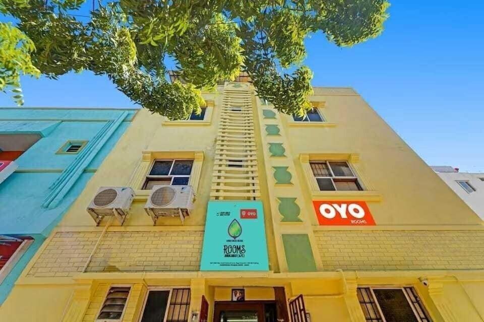 Oyo 81287 Empire Inn チェンナイ エクステリア 写真